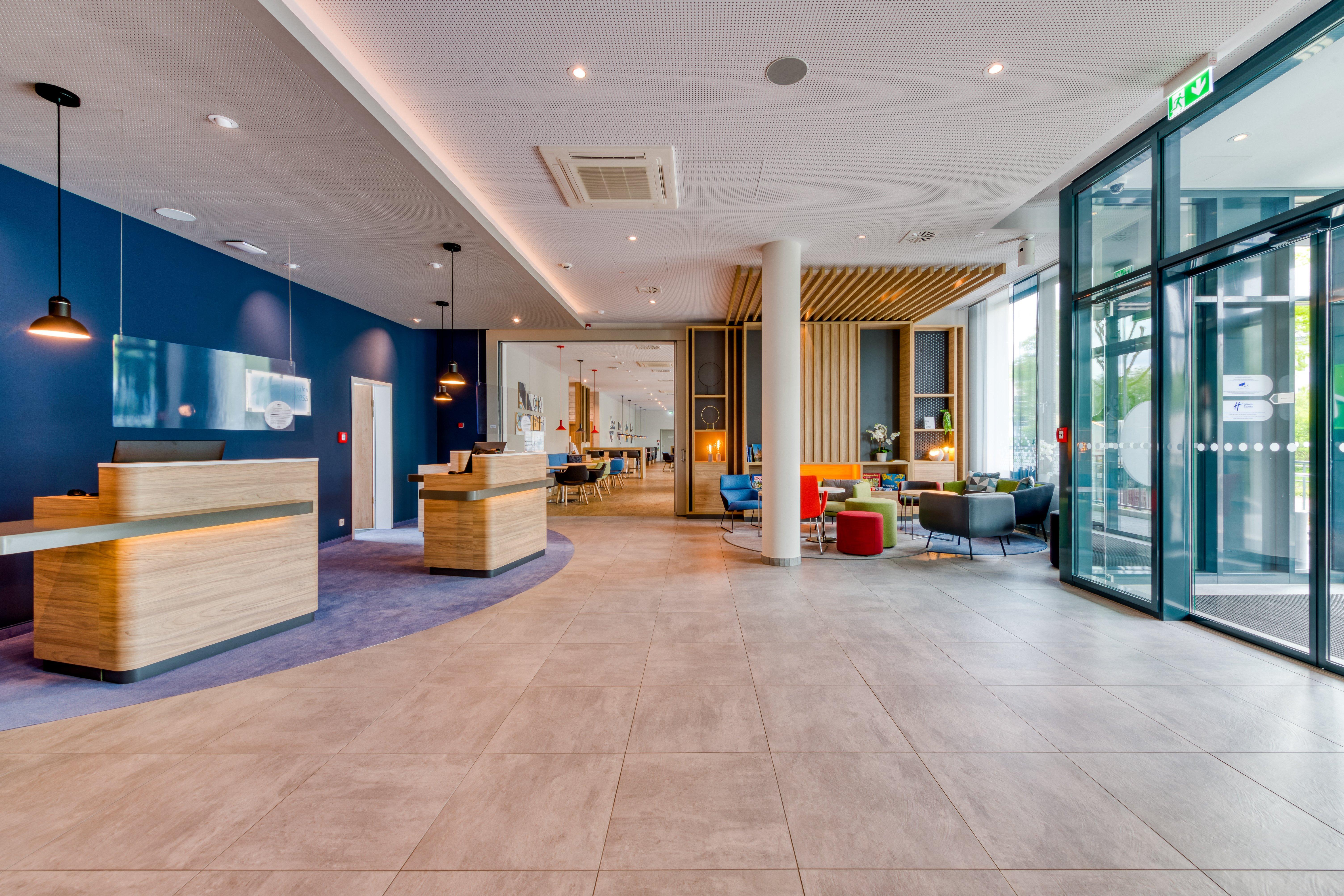 Holiday Inn Express - Fulda By Ihg Exterior foto