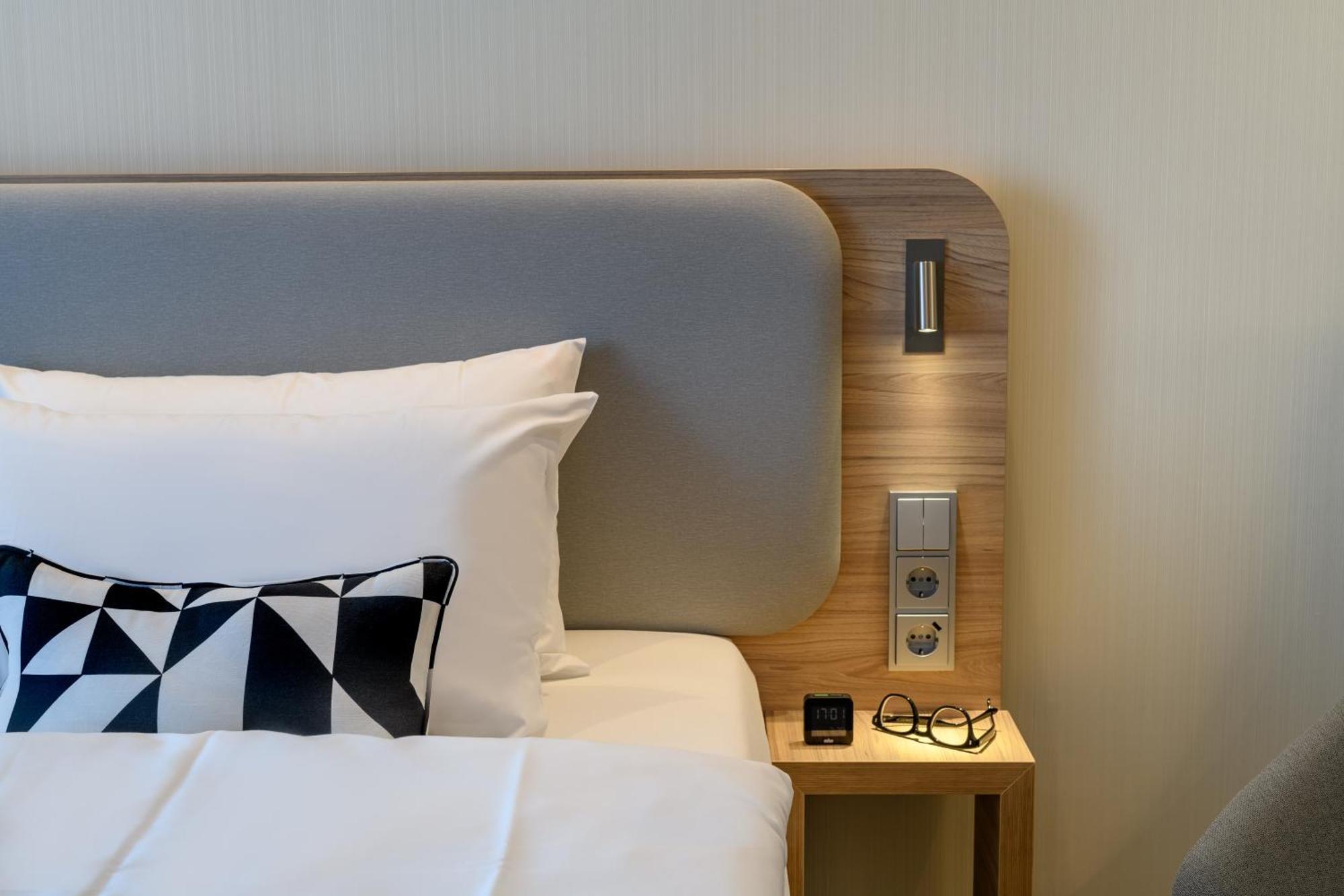 Holiday Inn Express - Fulda By Ihg Exterior foto